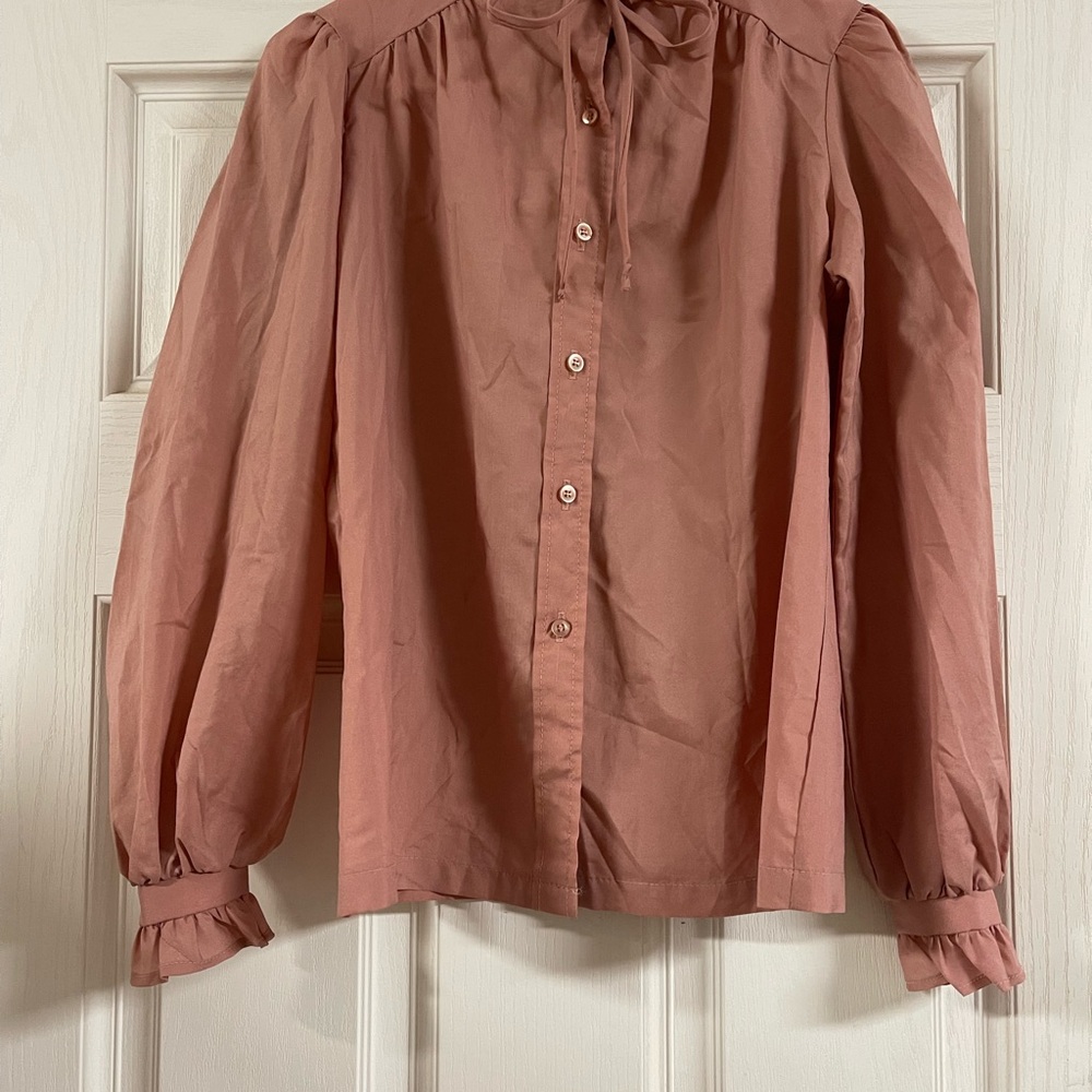 Womens Rosewood Puff-Sleeve Button-Down Shirt